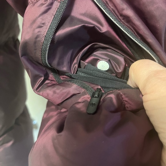 Size 6 Lululemon Cloudscape jacket, Dark Abode - Picture 5 of 7
